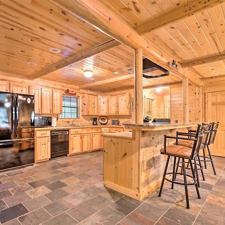 Broken Bow Retreat On 2 Acres With Hot Tub And Deck!别墅 外观 照片