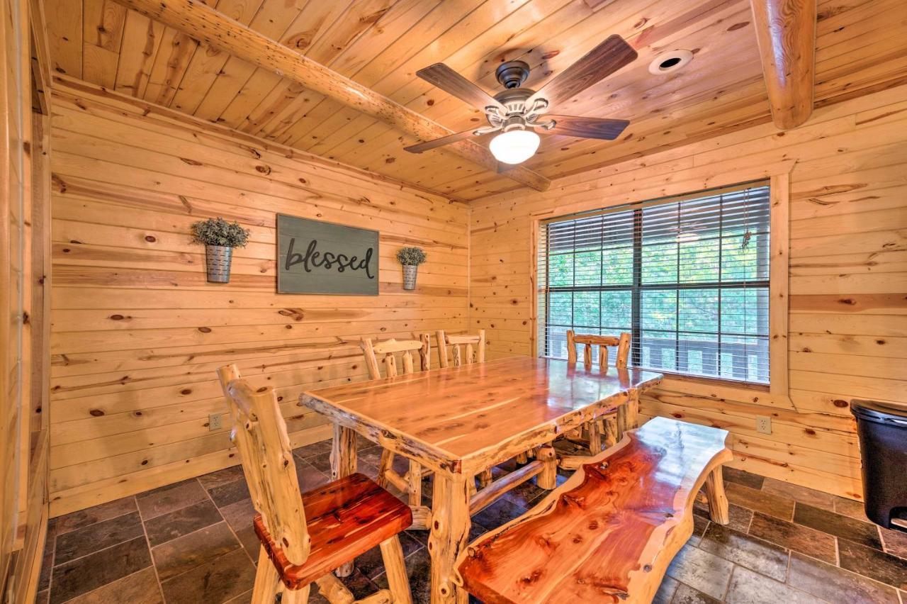 Broken Bow Retreat On 2 Acres With Hot Tub And Deck!别墅 外观 照片