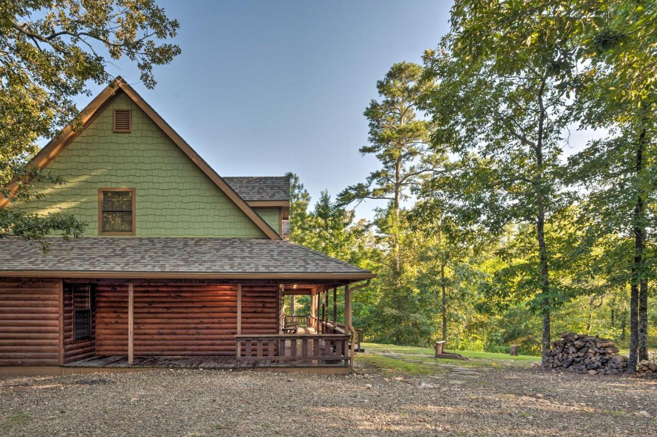 Broken Bow Retreat On 2 Acres With Hot Tub And Deck!别墅 外观 照片